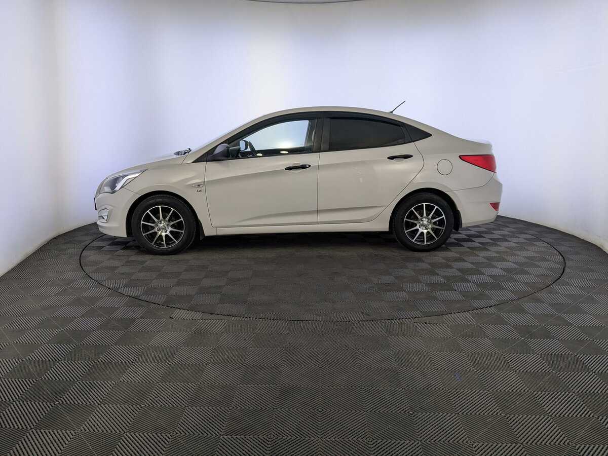 Hyundai Solaris б/у, 2015, Автоматическая. Фото: #7