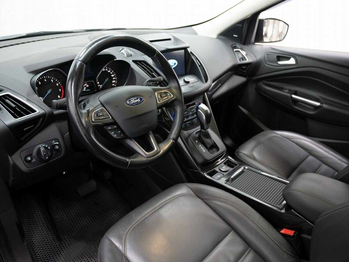 Ford Kuga б/у, 2017, Автоматическая. Фото: #6