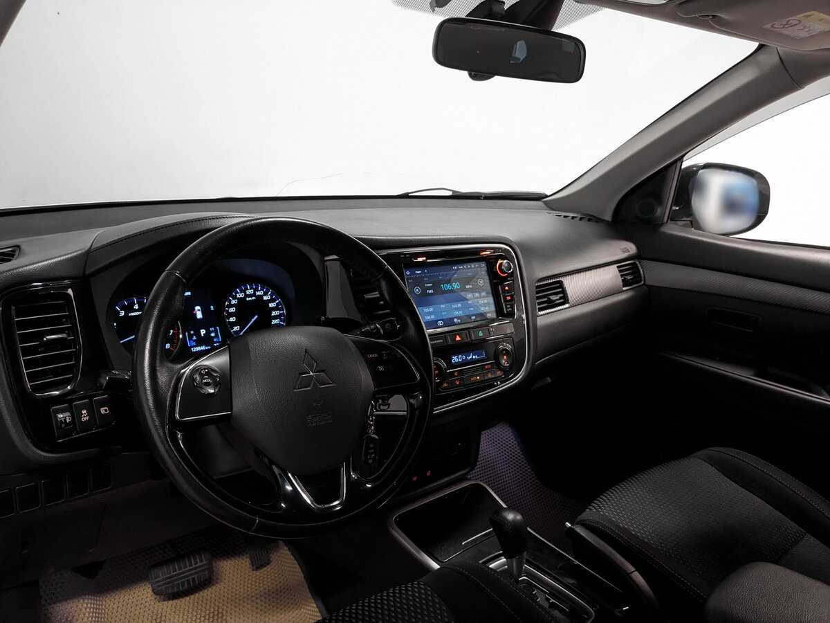 Mitsubishi Outlander б/у, 2017, Вариатор. Фото: #17
