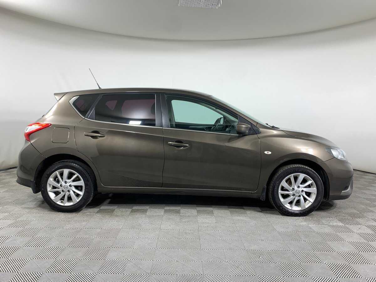 Nissan Tiida б/у, 2015, Вариатор. Фото: #3