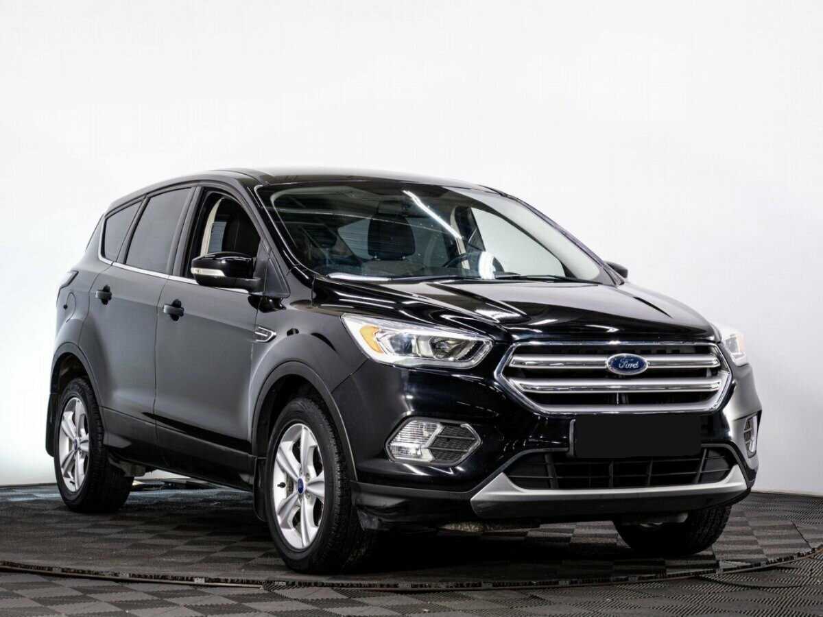 Ford Kuga б/у, 2016, Автоматическая. Фото: #2