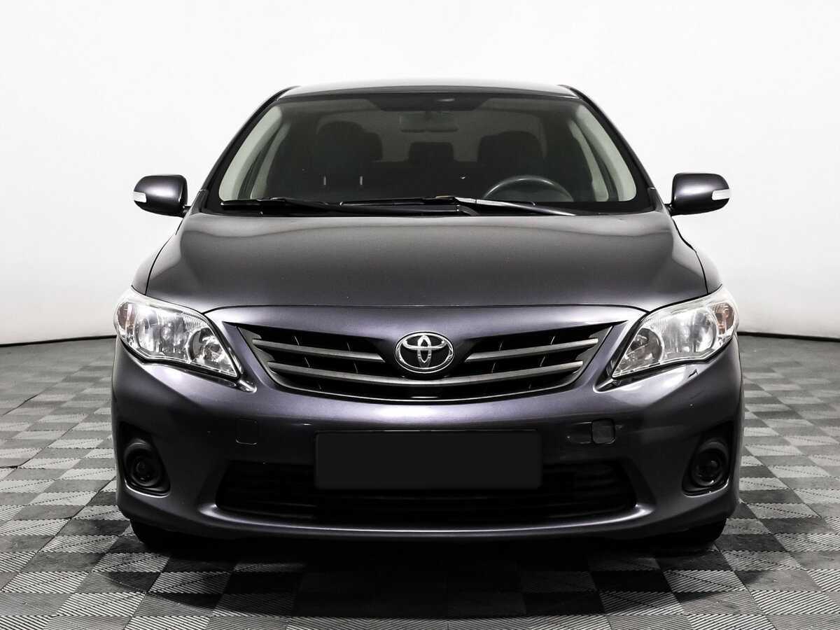 Toyota Corolla б/у, 2012, Автоматическая. Фото: #1