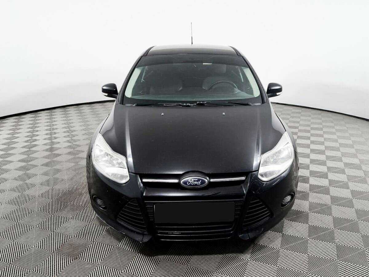 Ford Focus б/у, 2012, Механическая. Фото: #1