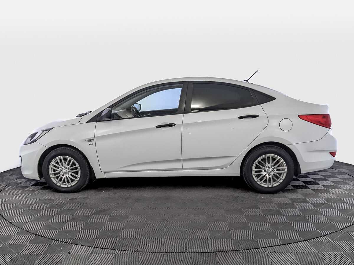 Hyundai Solaris б/у, 2014, Механическая. Фото: #7