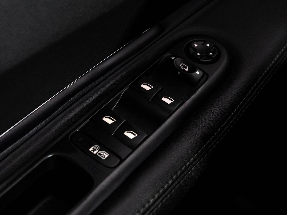Peugeot 3008 б/у, 2014, Механическая. Фото: #18