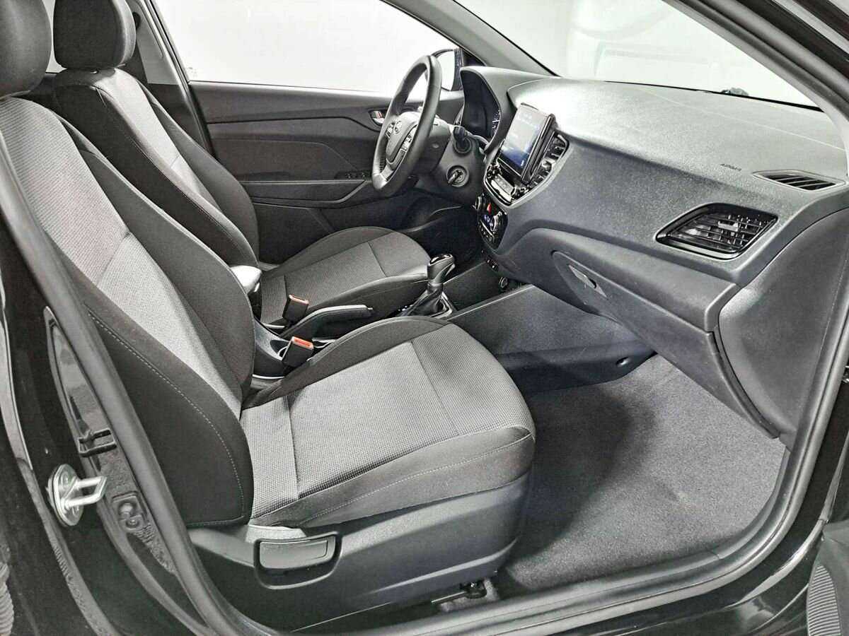 Hyundai Solaris б/у, 2022, Автоматическая. Фото: #8