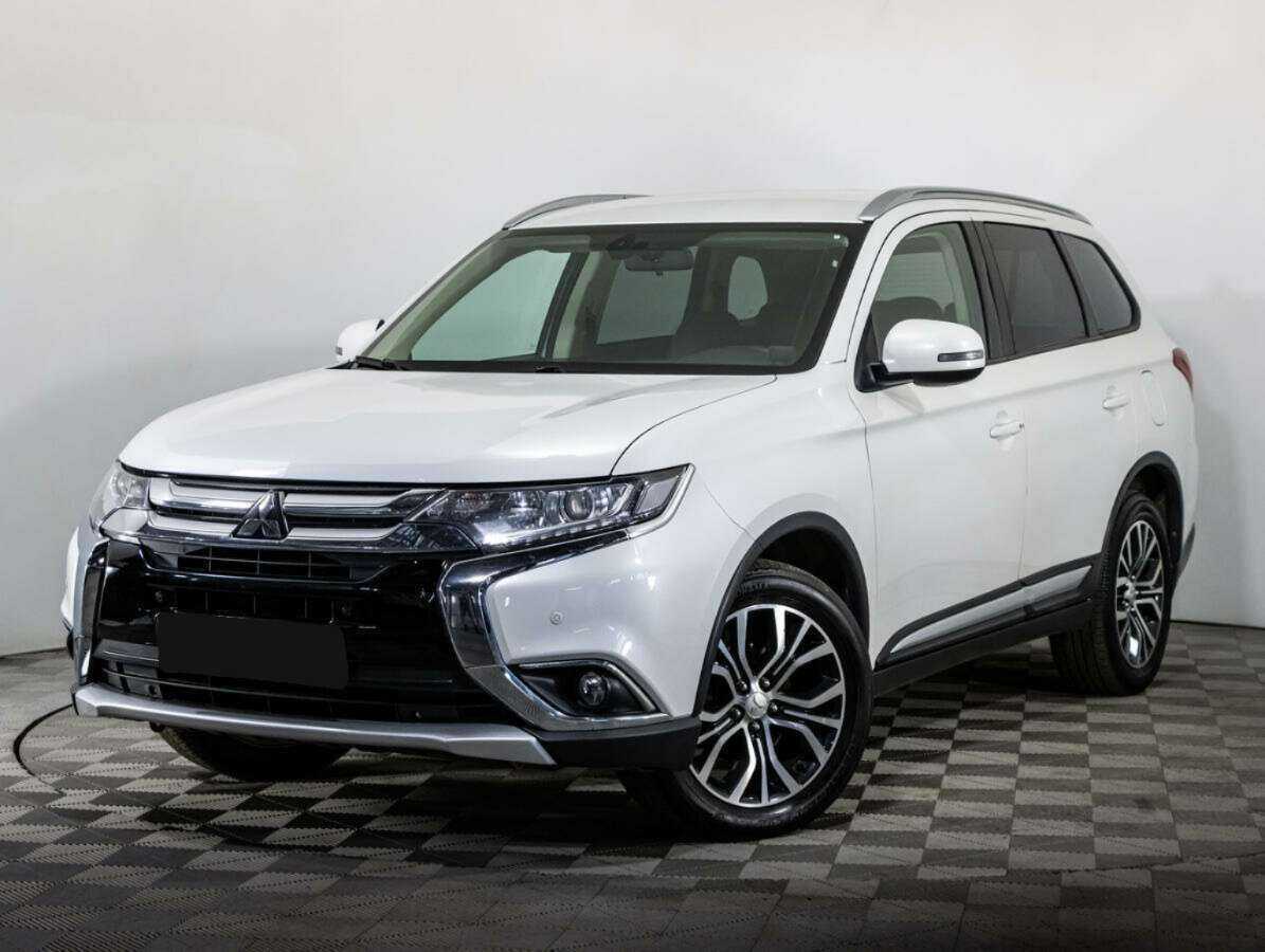 Mitsubishi Outlander б/у, 2018, Вариатор. Посмотреть фото