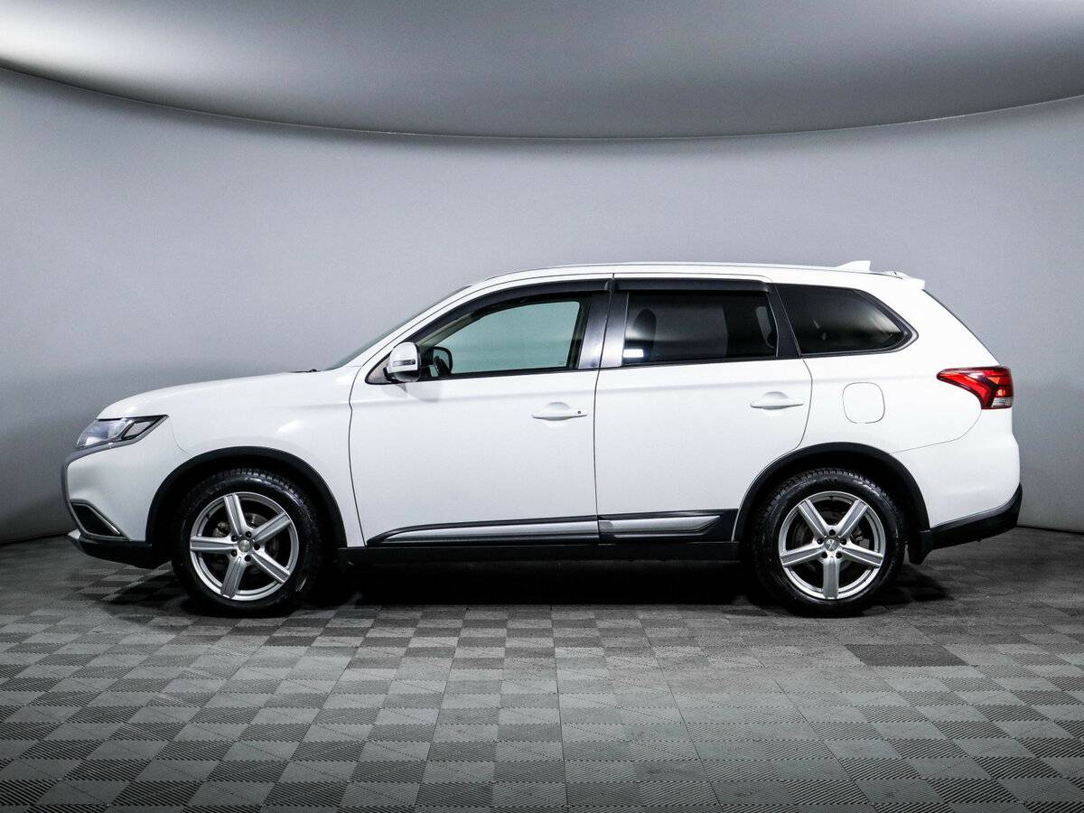 Mitsubishi Outlander б/у, 2018, Вариатор. Фото: #7
