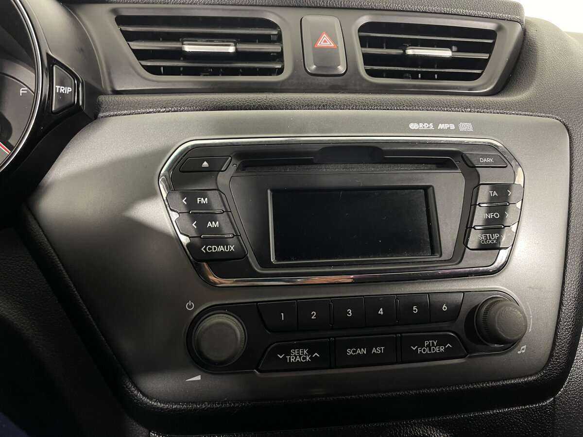Kia Rio б/у, 2013, Механическая. Фото: #11