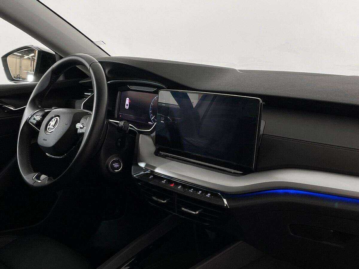 Skoda Octavia б/у, 2021, Автоматическая. Фото: #6