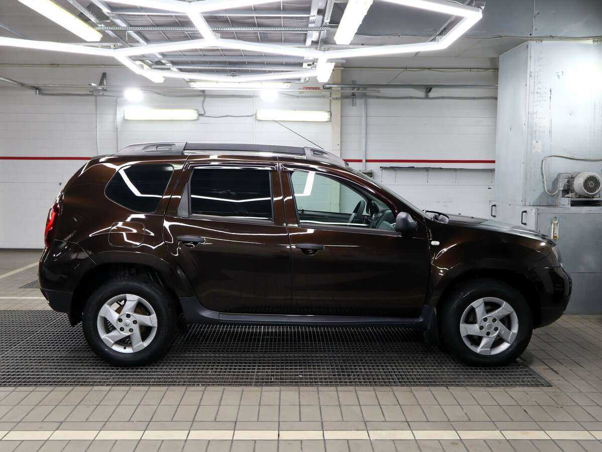Renault Duster б/у, 2016, Автоматическая. Фото: #2