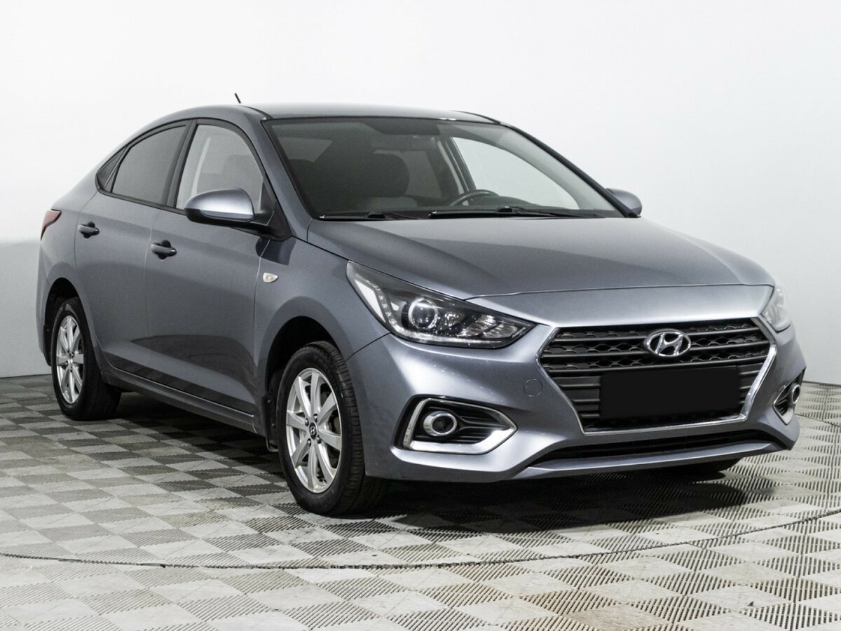 Hyundai Solaris б/у, 2018, Автоматическая. Фото: #2