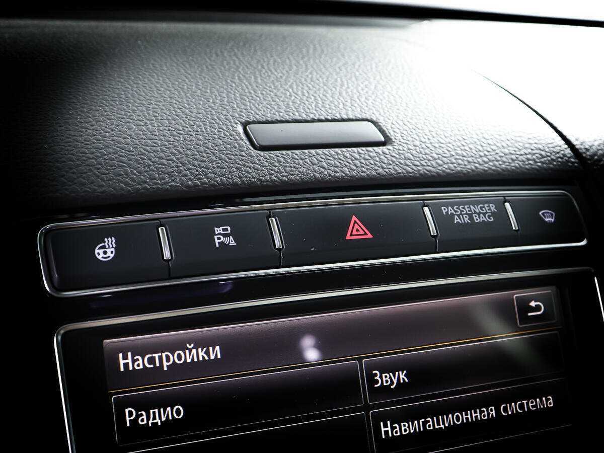 Volkswagen Touareg б/у, 2014, Автоматическая. Фото: #22