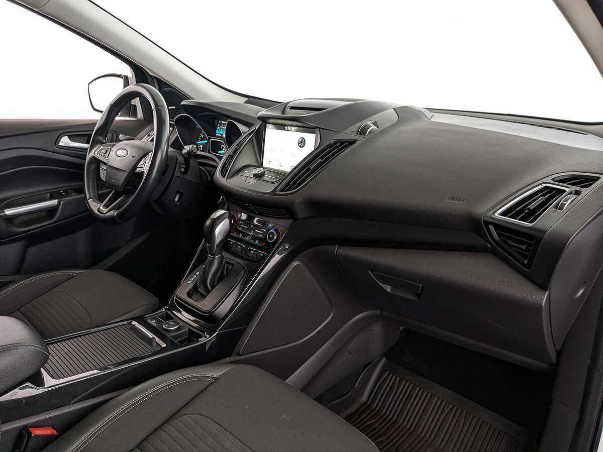 Ford Kuga б/у, 2018, Автоматическая. Фото: #8