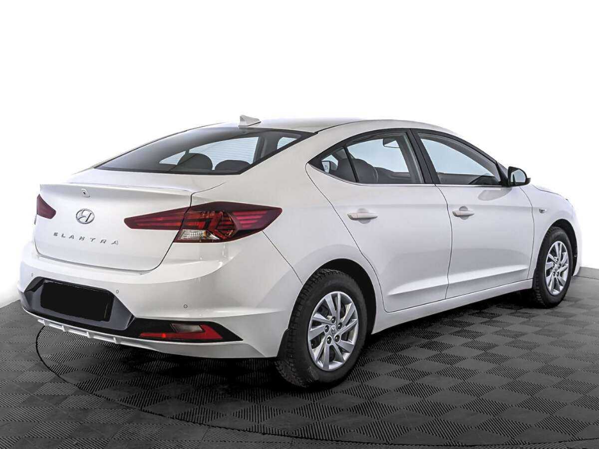 Hyundai Elantra б/у, 2020, Автоматическая. Фото: #4
