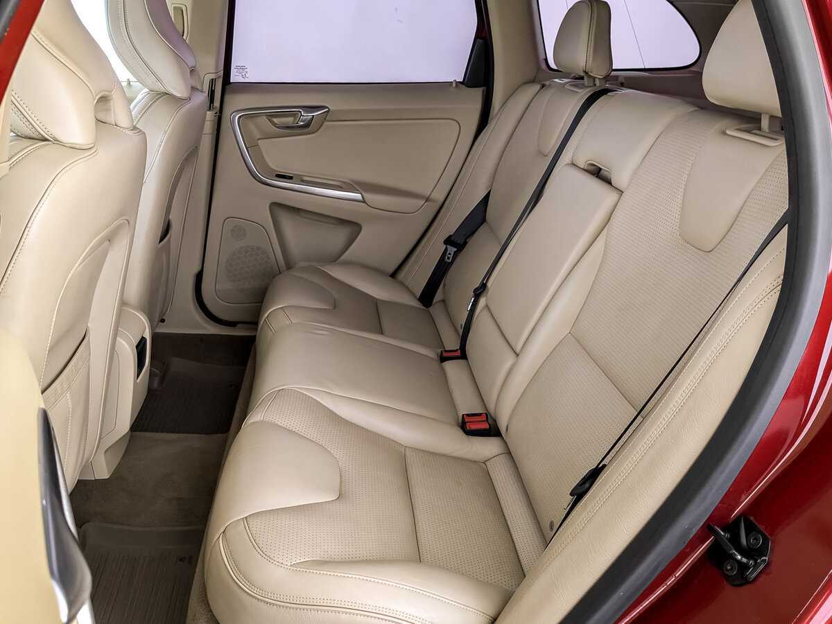 Volvo XC60 б/у, 2013, Автоматическая. Фото: #11