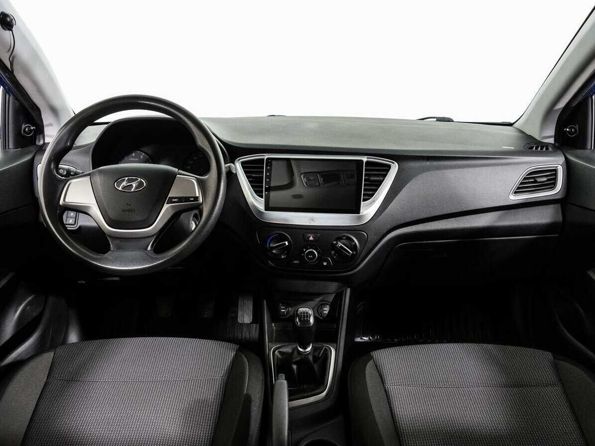 Hyundai Solaris б/у, 2017, Механическая. Фото: #9
