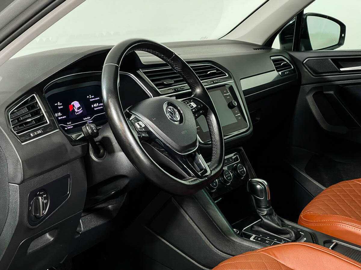 Volkswagen Tiguan б/у, 2019, Роботизированная. Фото: #12