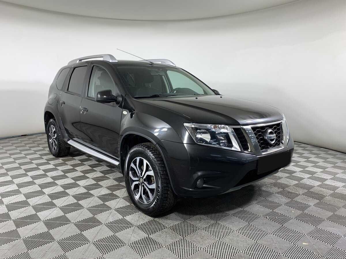 Nissan Terrano б/у, 2017, Автоматическая. Фото: #2