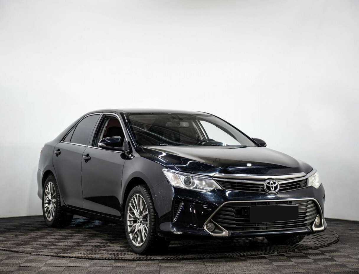 Toyota Camry б/у, 2015, Автоматическая. Фото: #2