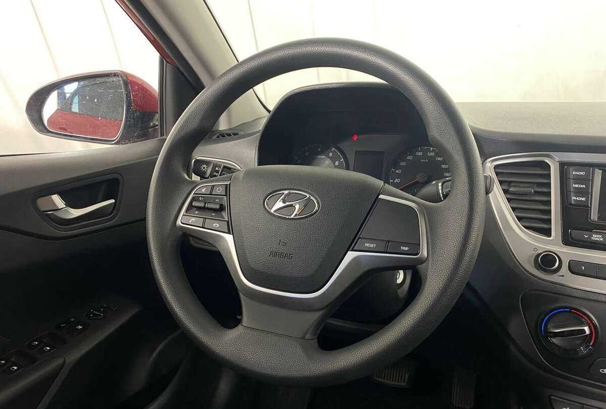 Hyundai Solaris б/у, 2021, Автоматическая. Фото: #8