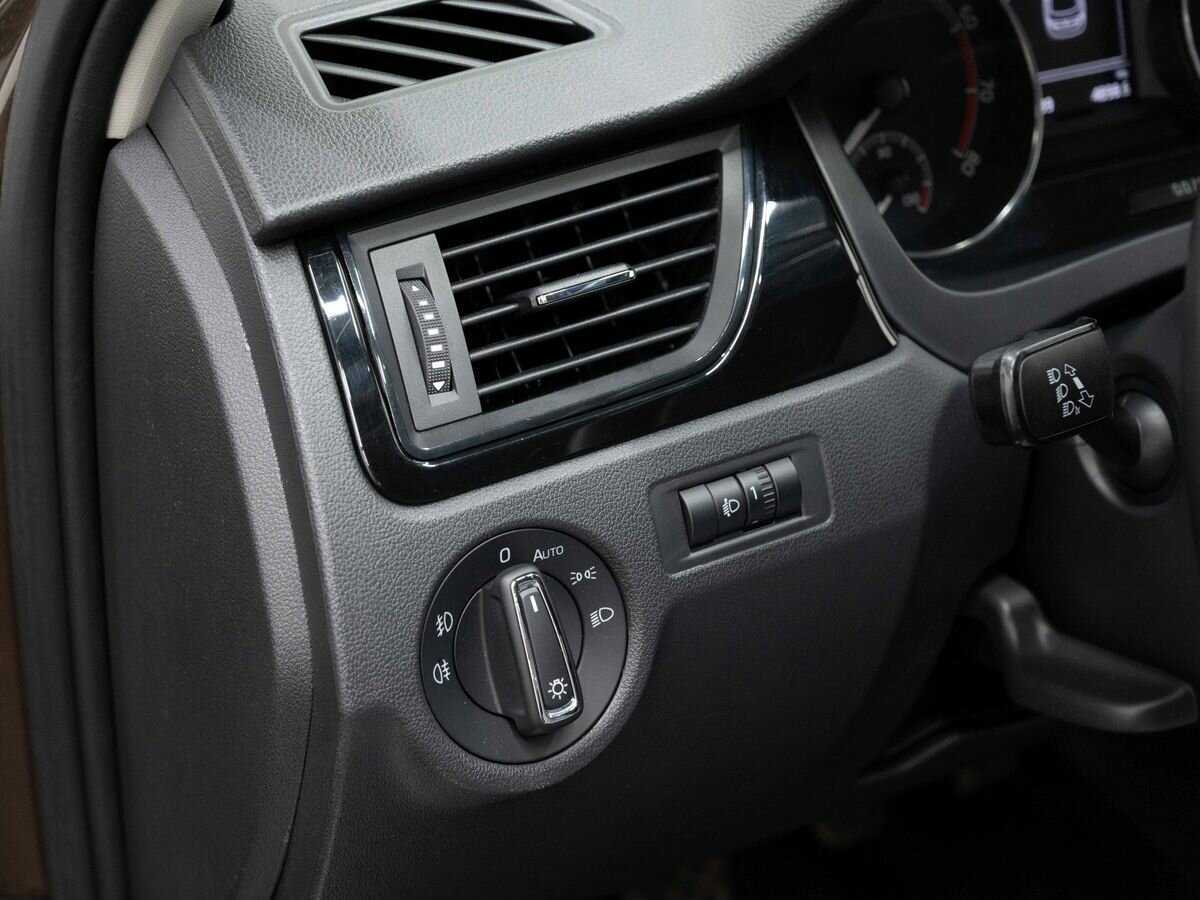 Skoda Rapid б/у, 2018, Механическая. Фото: #20