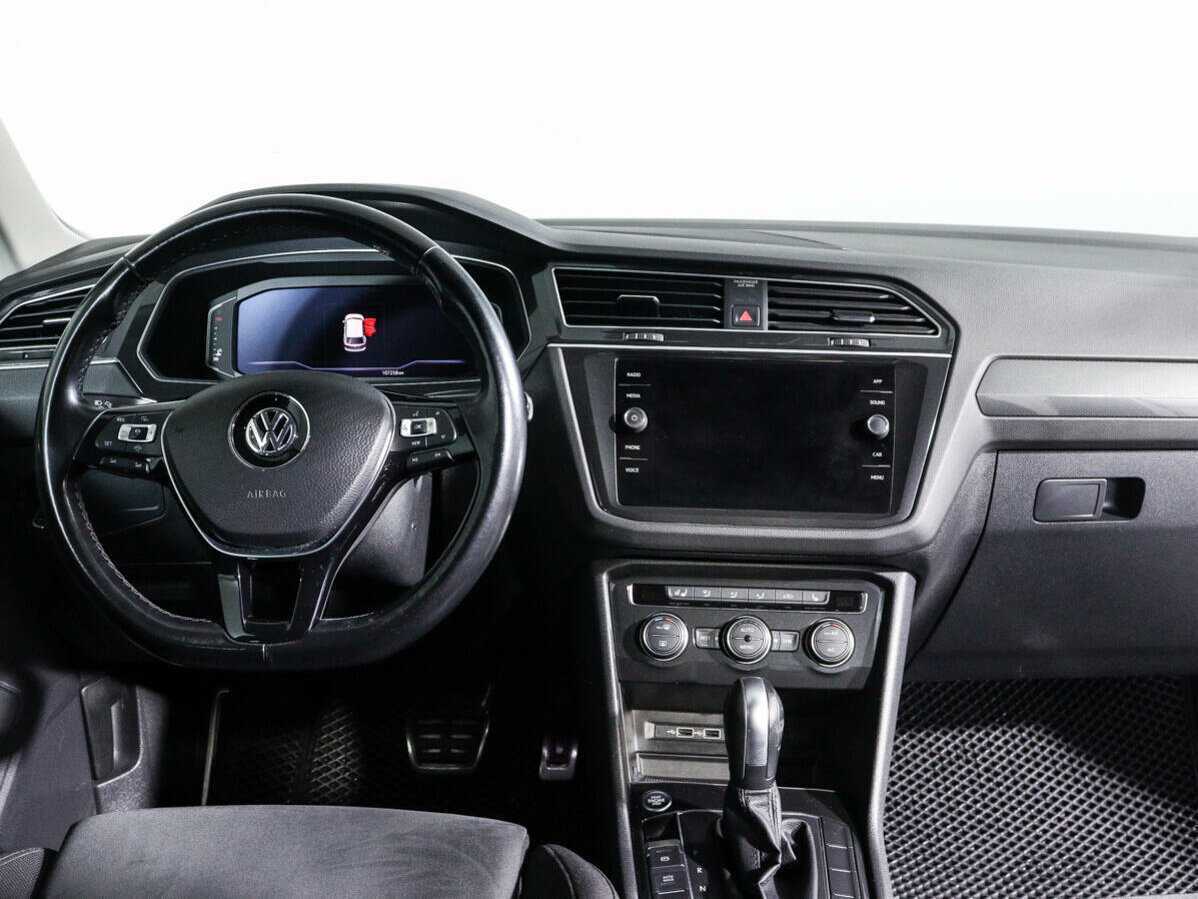Volkswagen Tiguan б/у, 2019, Роботизированная. Фото: #11