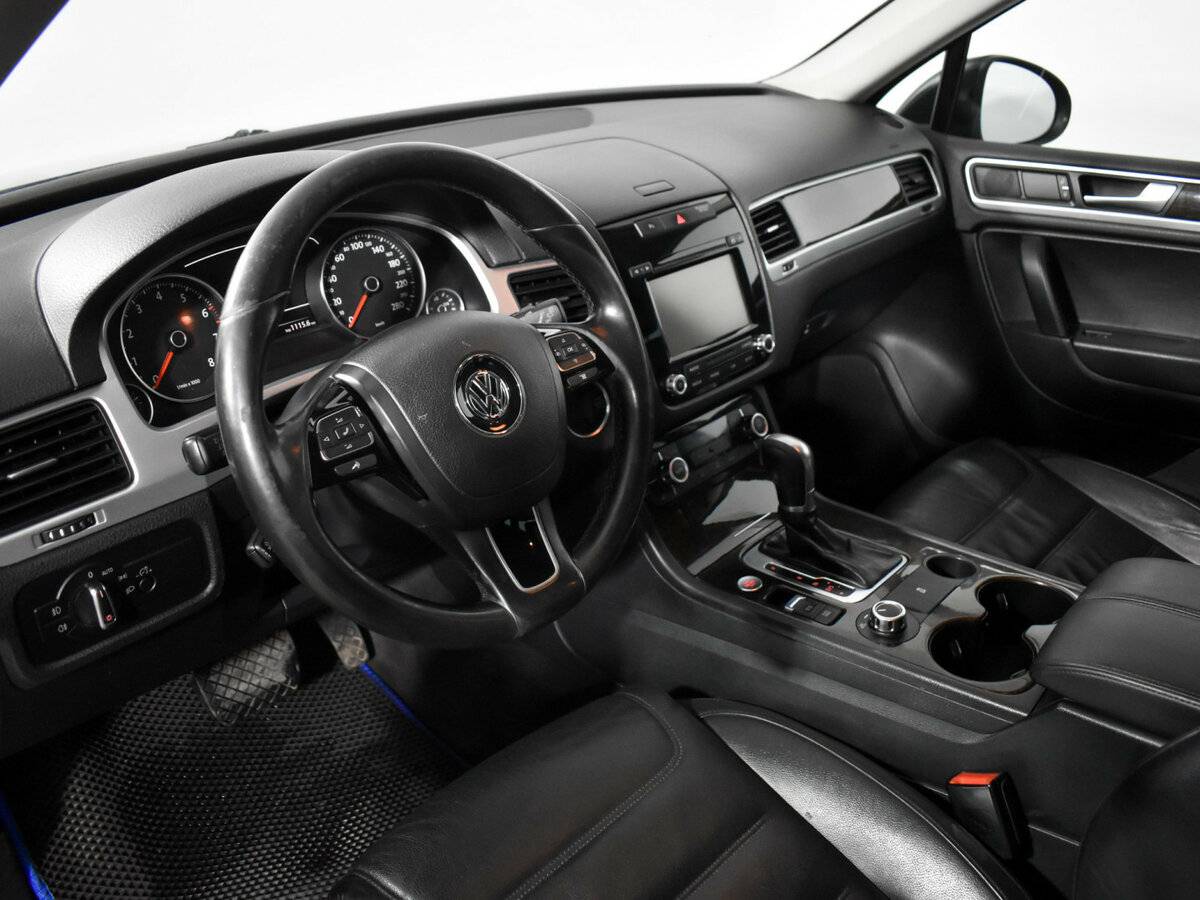 Volkswagen Touareg б/у, 2014, Автоматическая. Фото: #6
