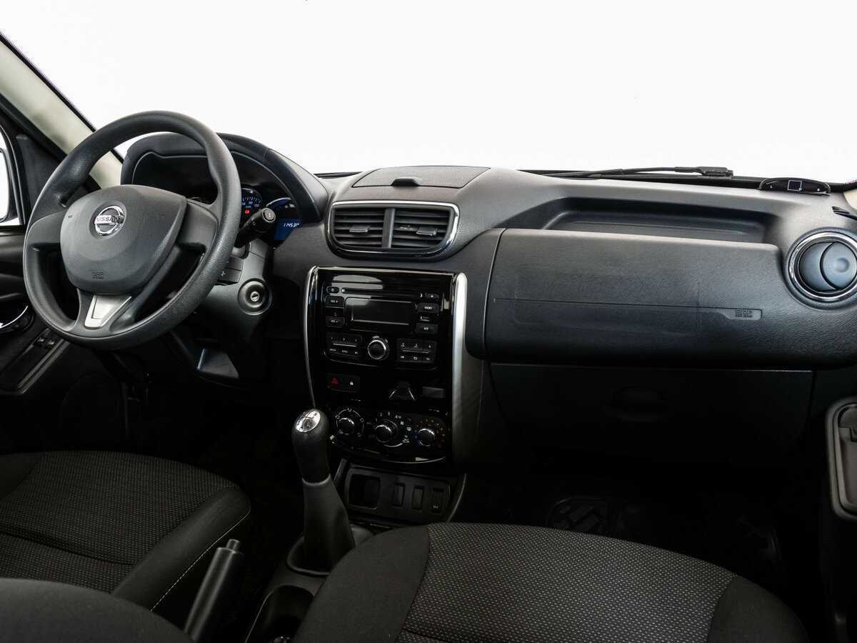 Nissan Terrano б/у, 2018, Механическая. Фото: #8