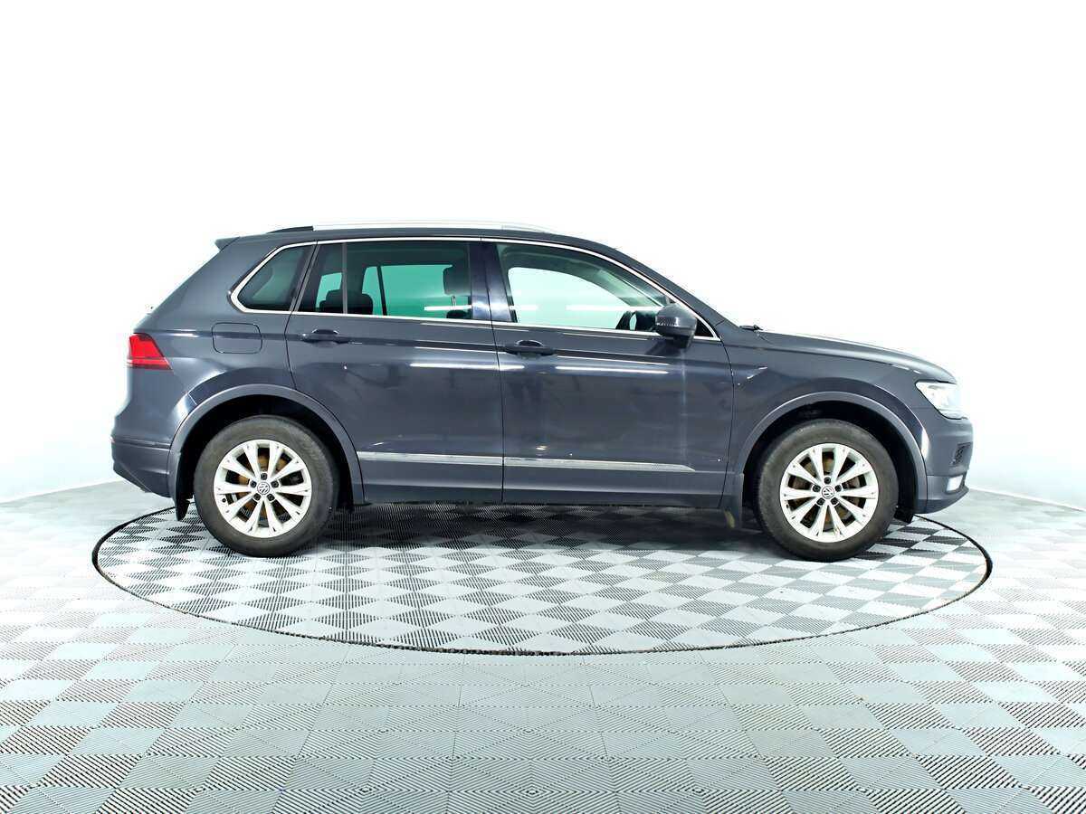 Volkswagen Tiguan б/у, 2017, Механическая. Фото: #3