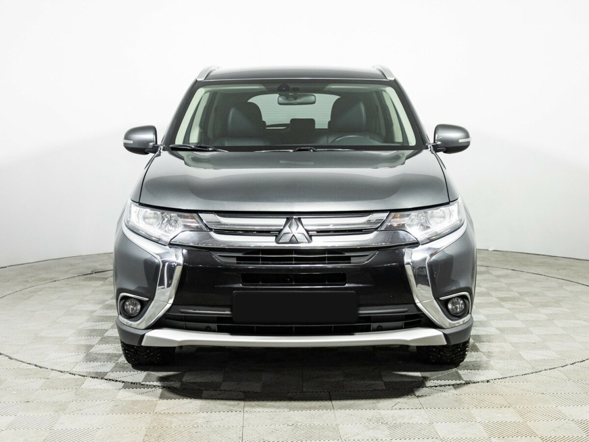 Mitsubishi Outlander б/у, 2017, Вариатор. Фото: #1
