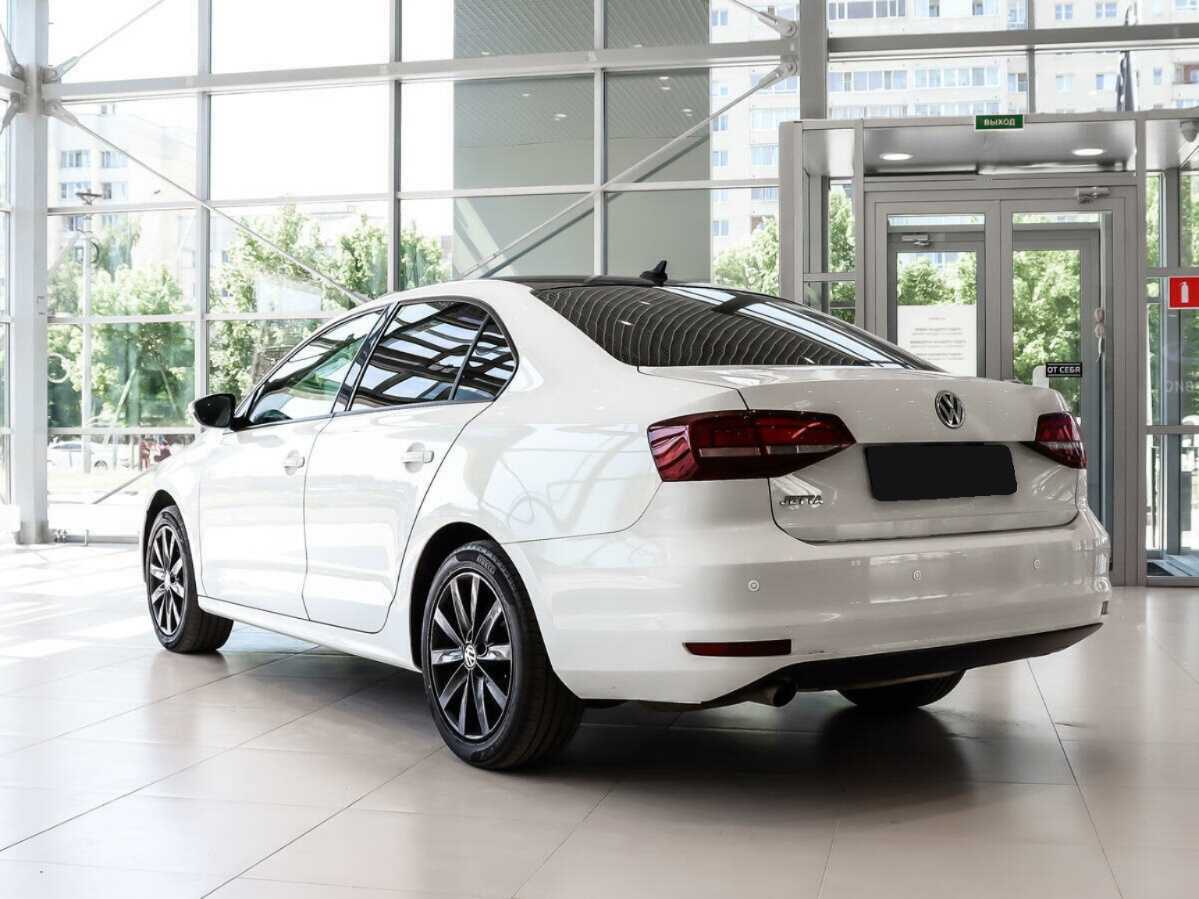 Volkswagen Jetta б/у, 2017, Автоматическая. Фото: #6