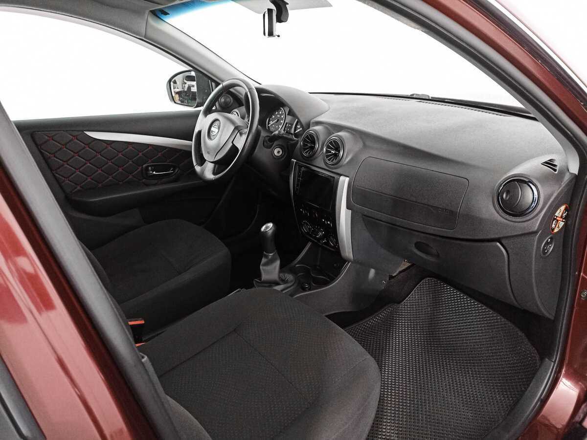 Nissan Almera б/у, 2013, Механическая. Фото: #8
