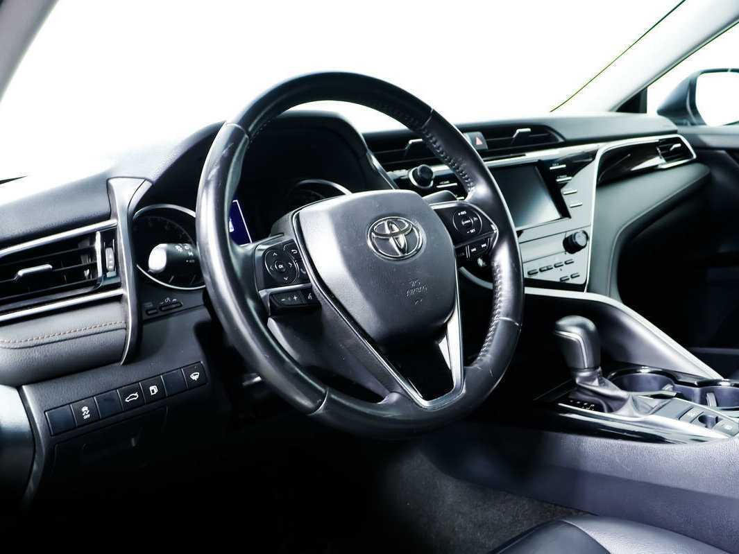 Toyota Camry б/у, 2018, Автоматическая. Фото: #12