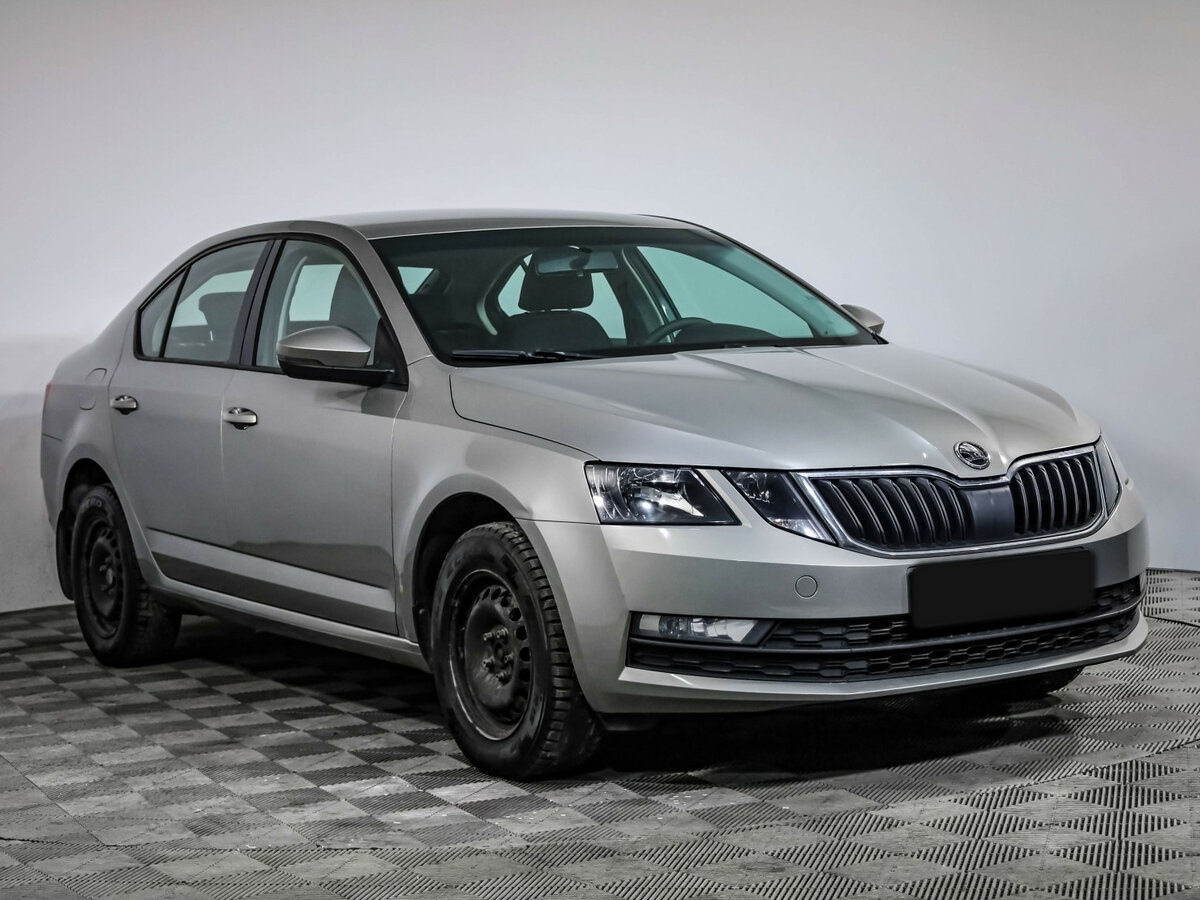 Skoda Octavia б/у, 2018, Механическая. Фото: #2