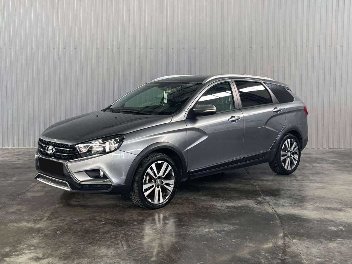 Lada (ВАЗ) Vesta б/у, 2018, Механическая. Фото: #0