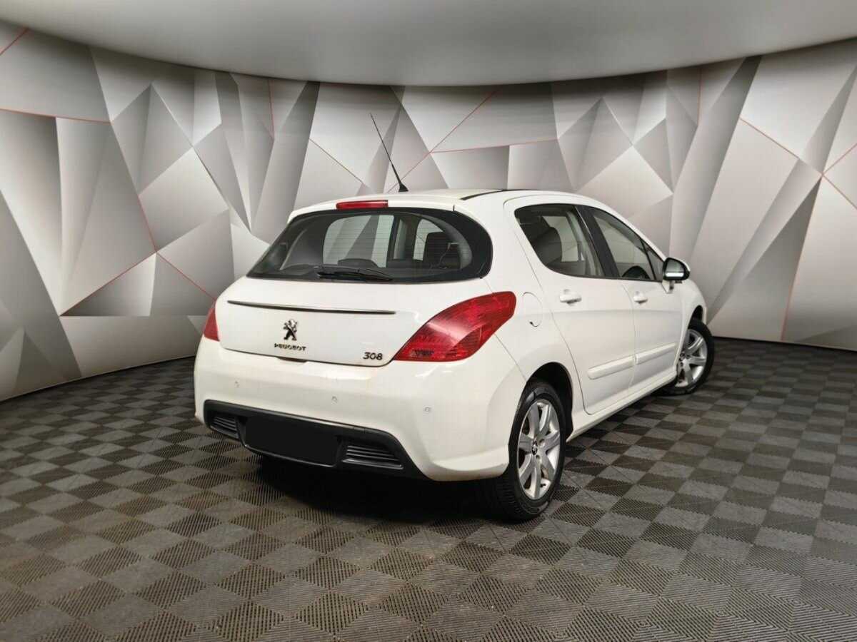 Peugeot 308 б/у, 2012, Автоматическая. Фото: #1