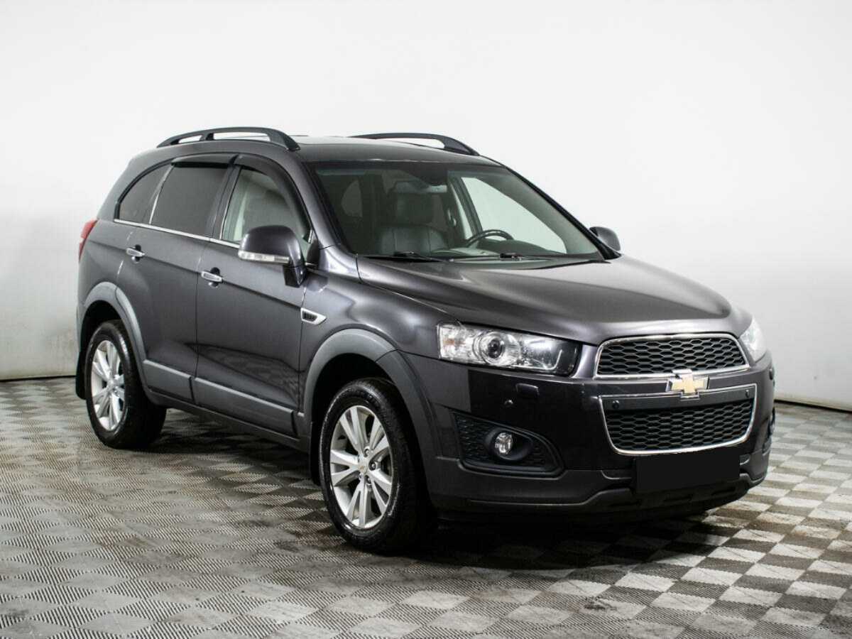 Chevrolet Captiva б/у, 2014, Автоматическая. Фото: #2