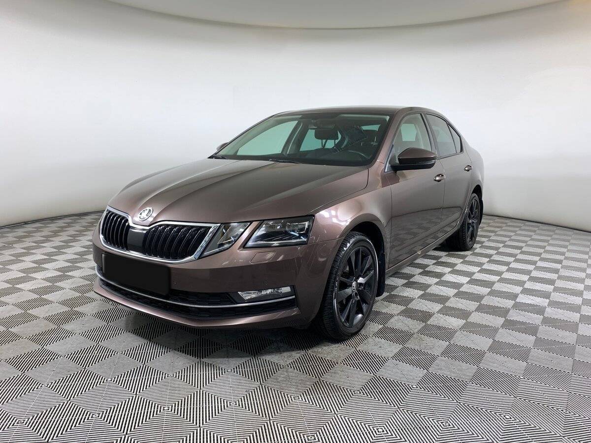 Skoda Octavia б/у, 2018, Роботизированная. Фото: #0