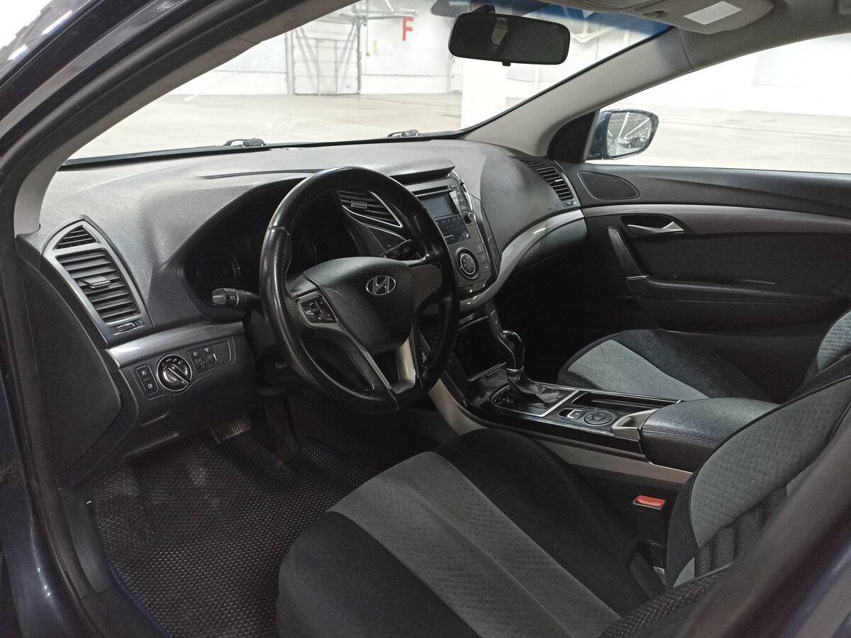 Hyundai i40 б/у, 2013, Автоматическая. Фото: #15