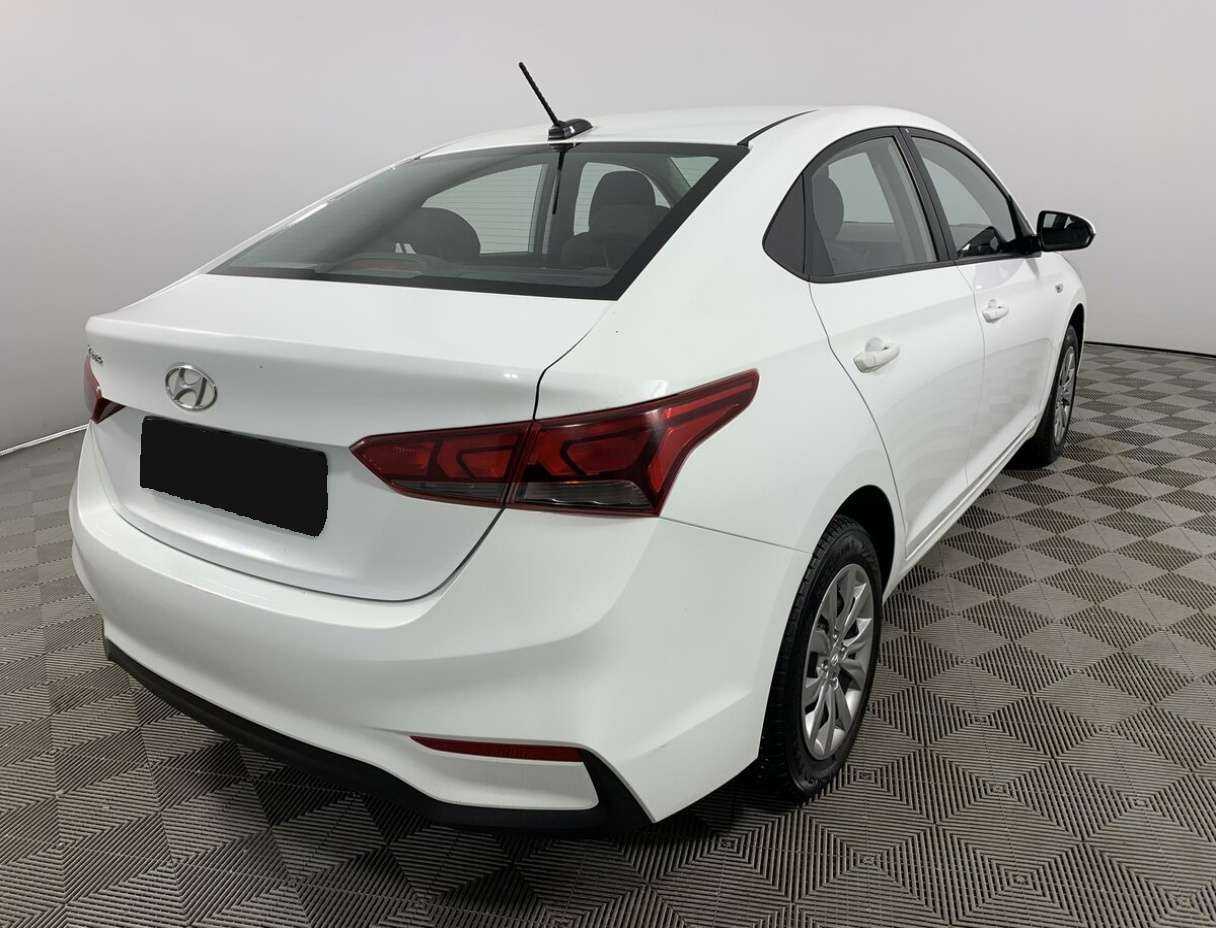 Hyundai Solaris б/у, 2019, Механическая. Фото: #4