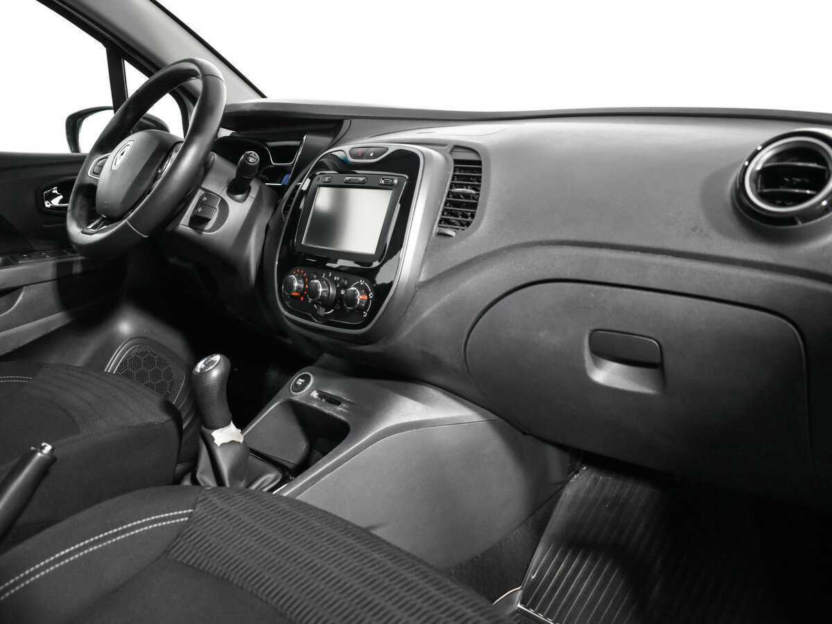 Renault Kaptur б/у, 2016, Механическая. Фото: #8