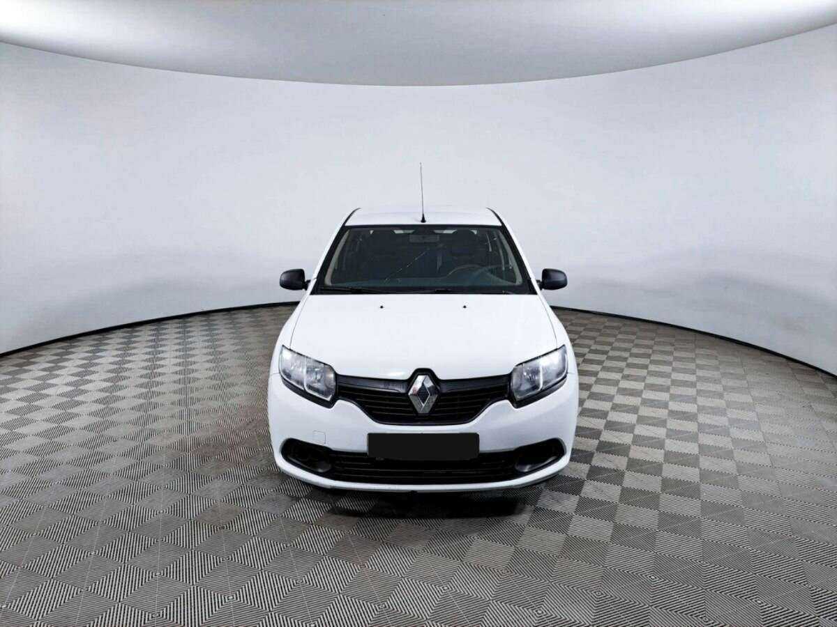 Renault Logan б/у, 2016, Механическая. Фото: #1