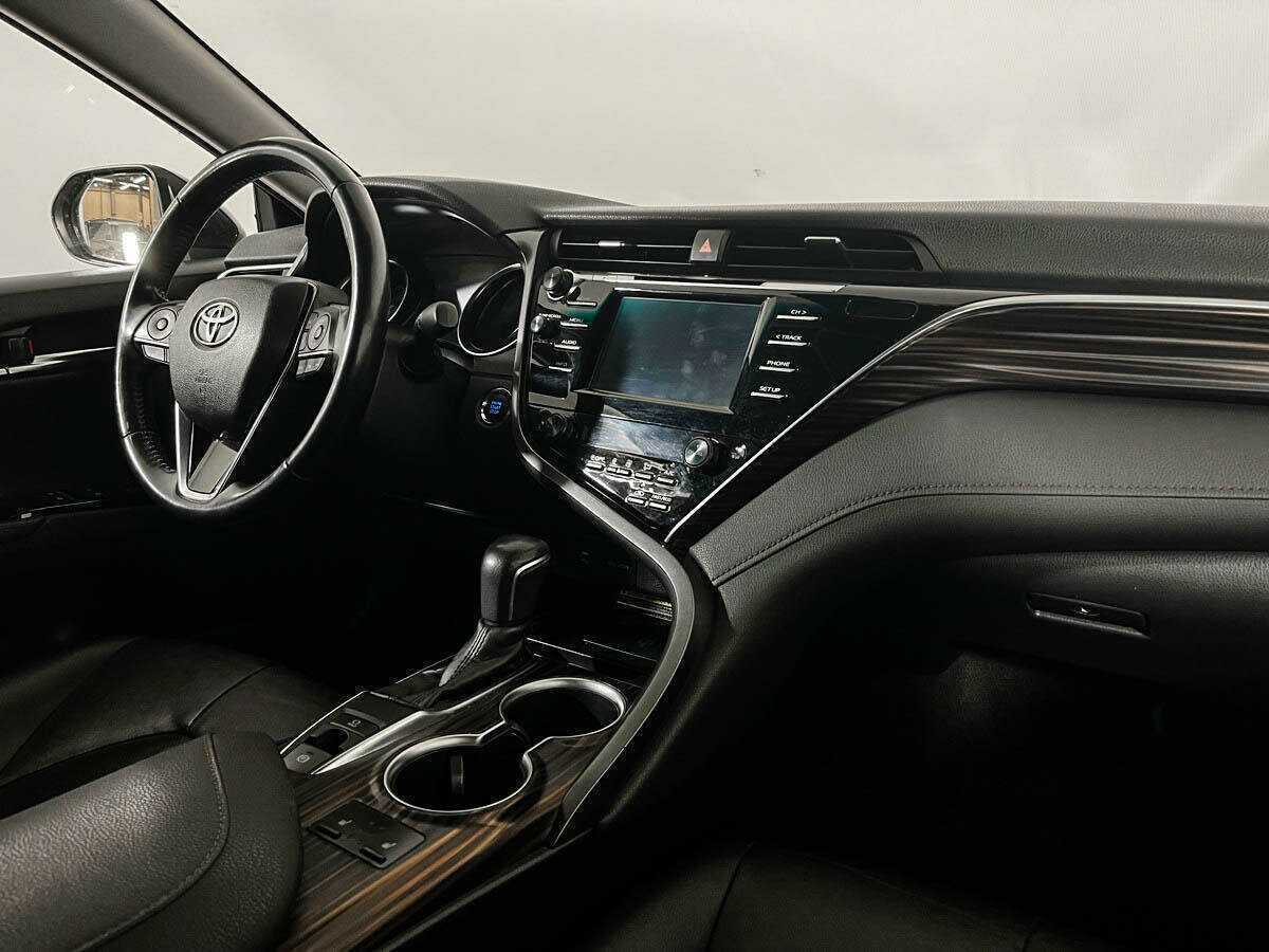 Toyota Camry б/у, 2018, Автоматическая. Фото: #8