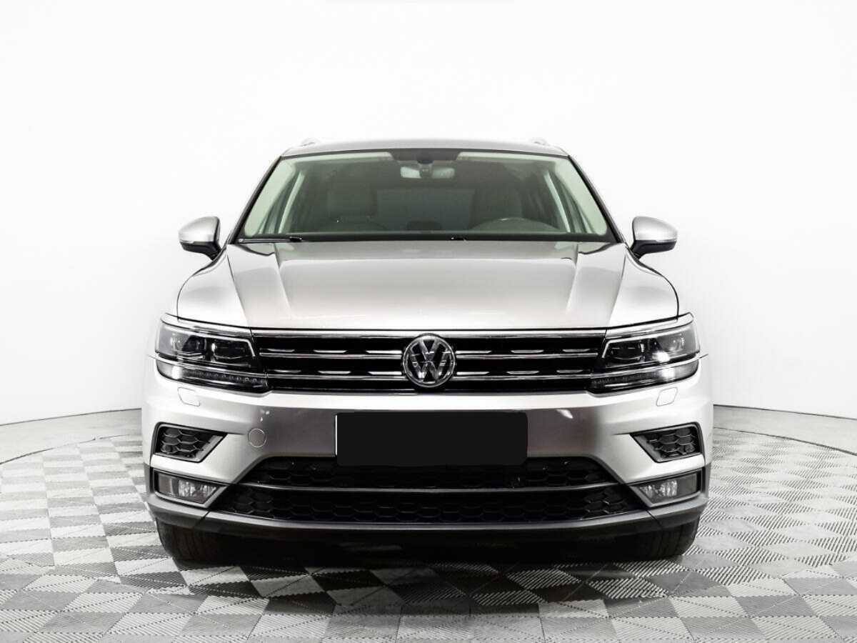 Volkswagen Tiguan б/у, 2018, Роботизированная. Фото: #1