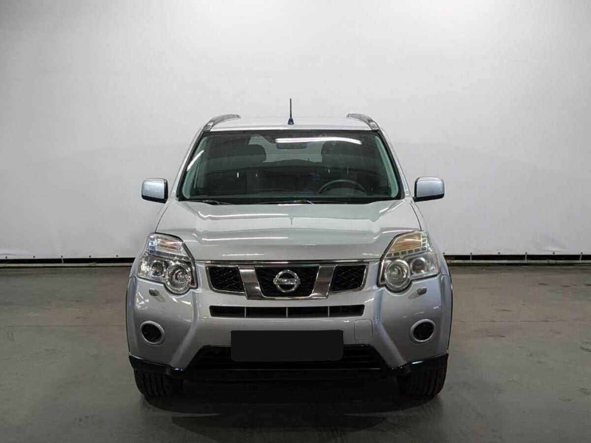 Nissan X-Trail б/у, 2013, Механическая. Фото: #1