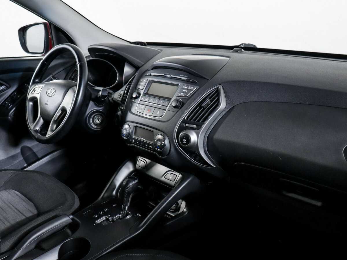 Hyundai ix35 б/у, 2013, Автоматическая. Фото: #8
