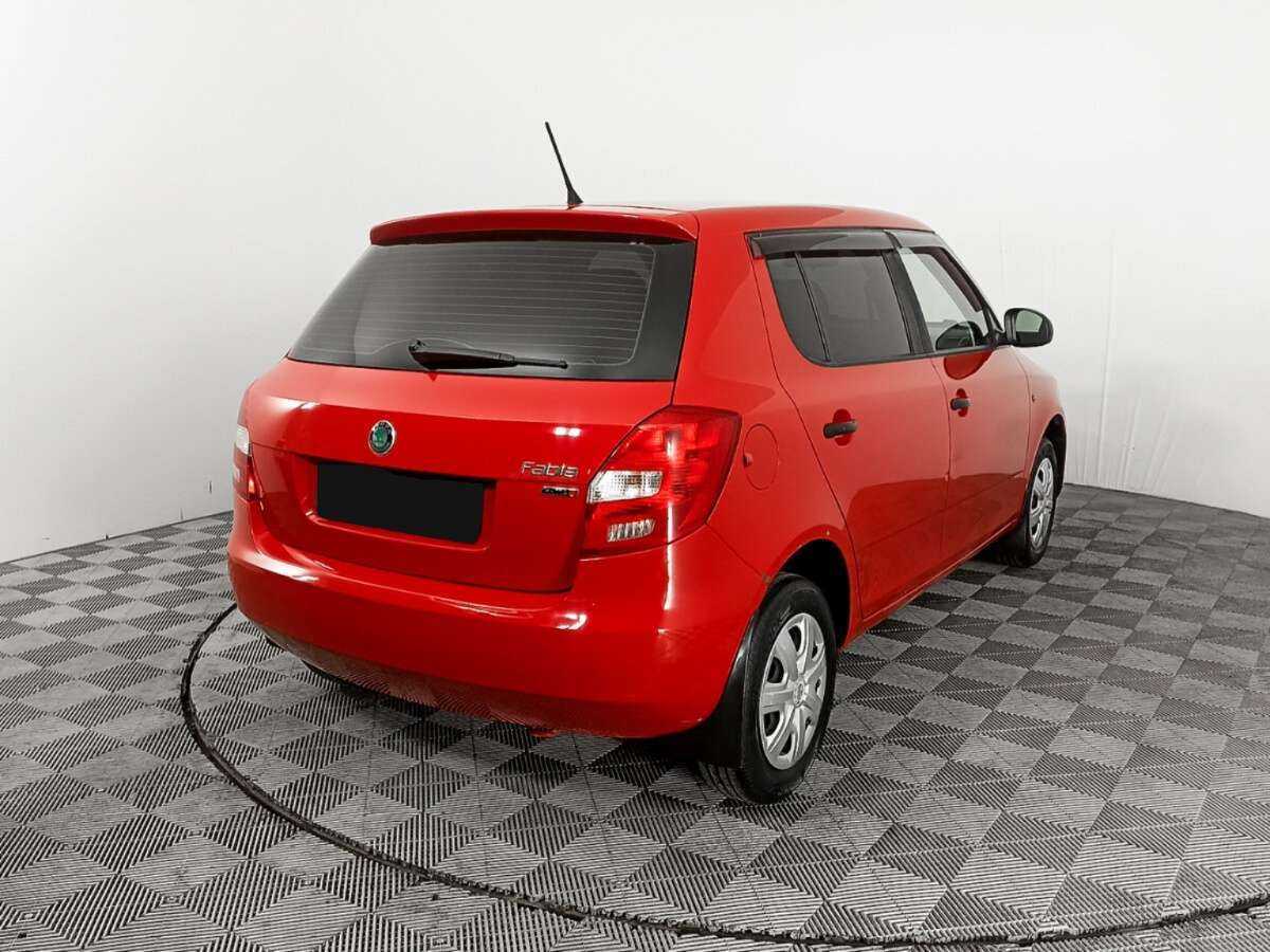 Skoda Fabia б/у, 2012, Механическая. Фото: #4