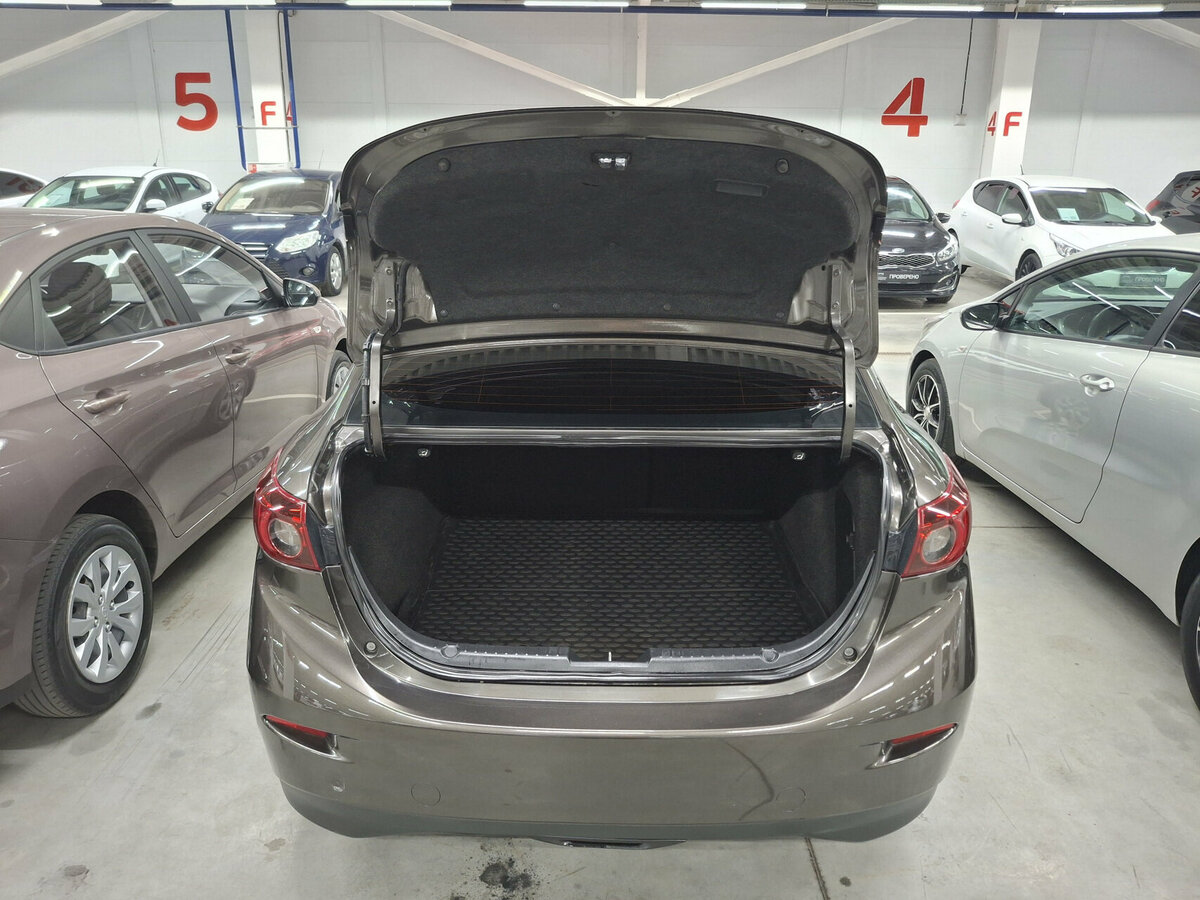 Mazda 3 б/у, 2014, Механическая. Фото: #9