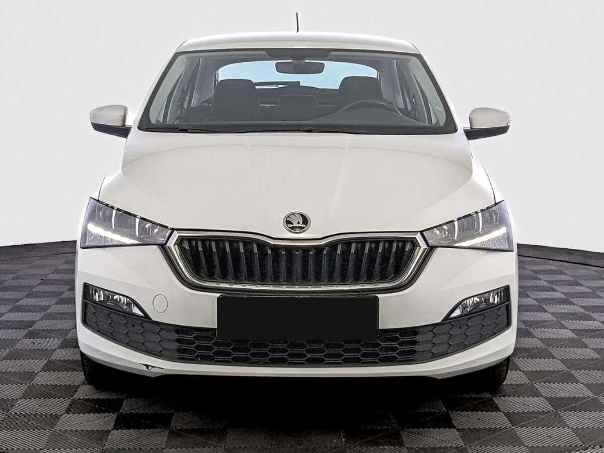 Skoda Rapid б/у, 2020, Автоматическая. Фото: #1